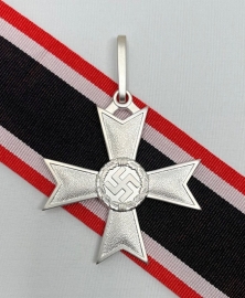 Knights Cross of the War Merit without Swords, Silver