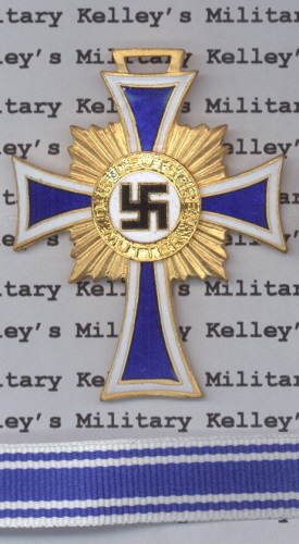 Mother's Cross in Gold 1st pattern