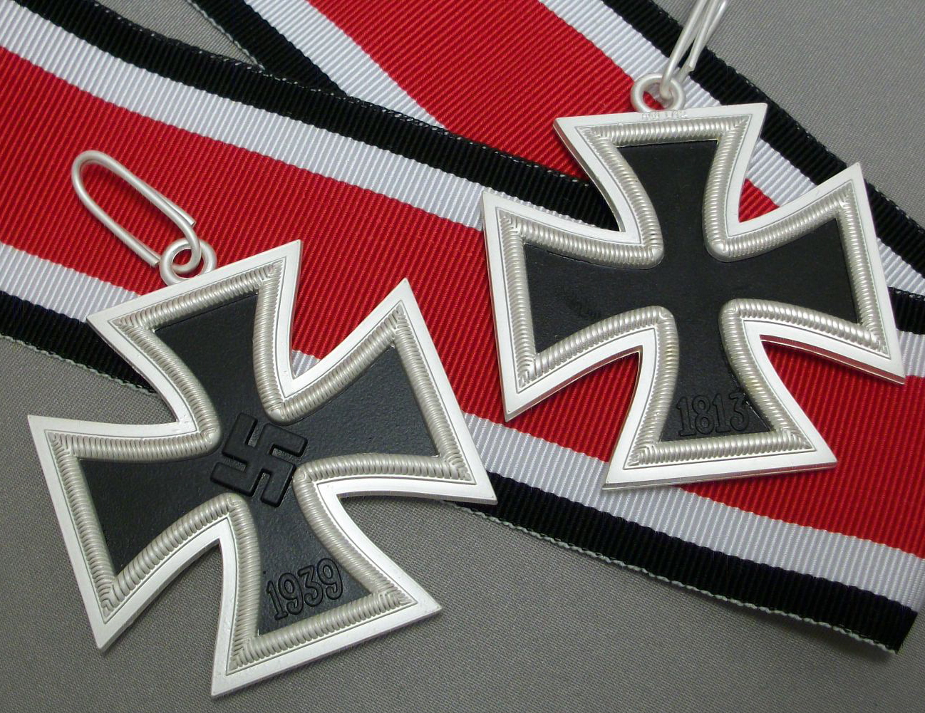 Knight's Cross - 3 Piece, Non Magnetic