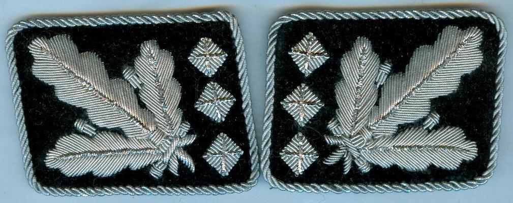 Oberstgruppenfuhrer Bullion Collar Tabs