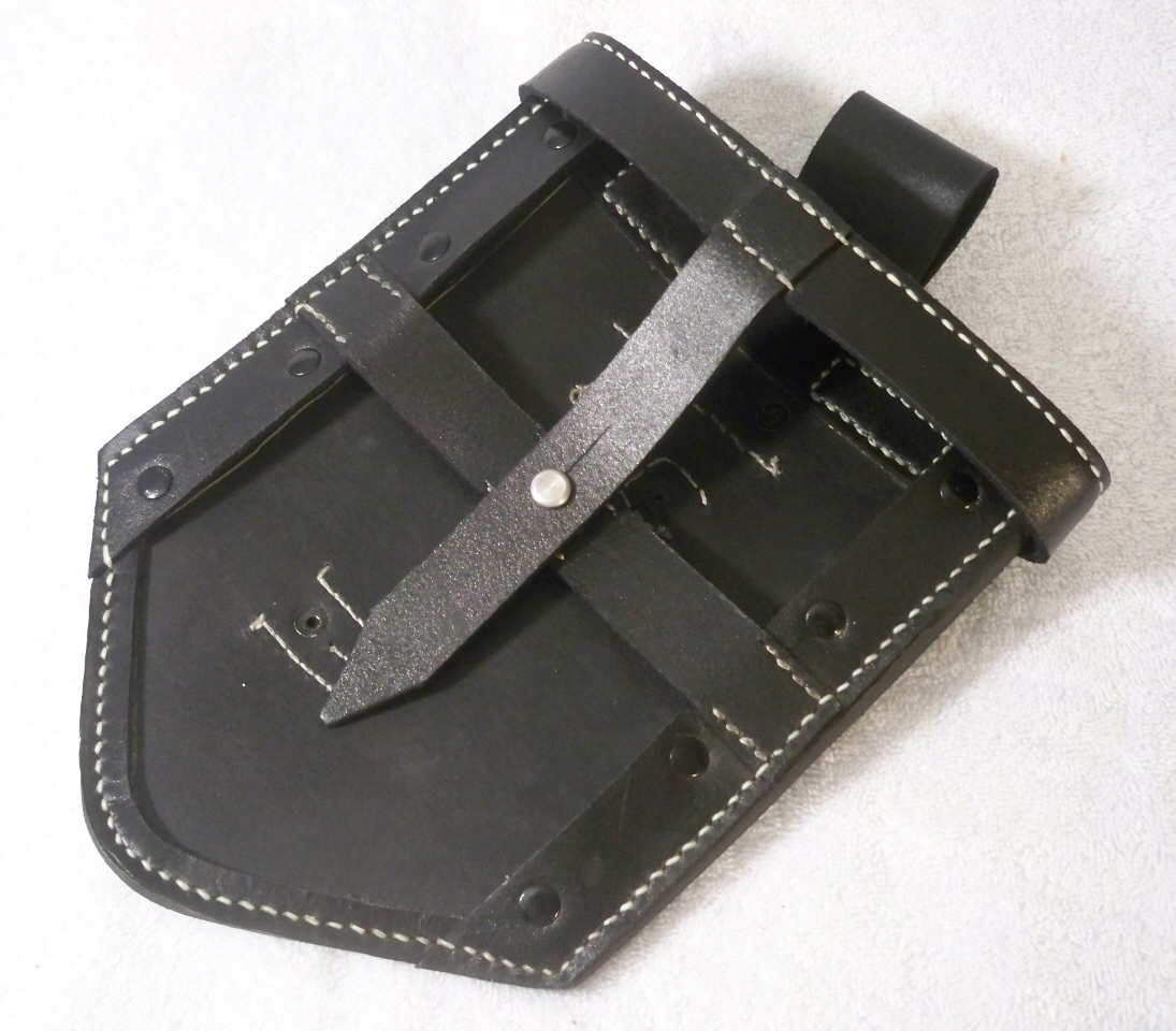 Folding E-Tool Carrier