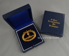 Kriegsmarine U-Boat Badge With Diamonds Presentation Case (Out Of Stock)