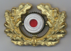 Generals / Kriegsmarine Cap Wreath & Cockade - Metal - Gold